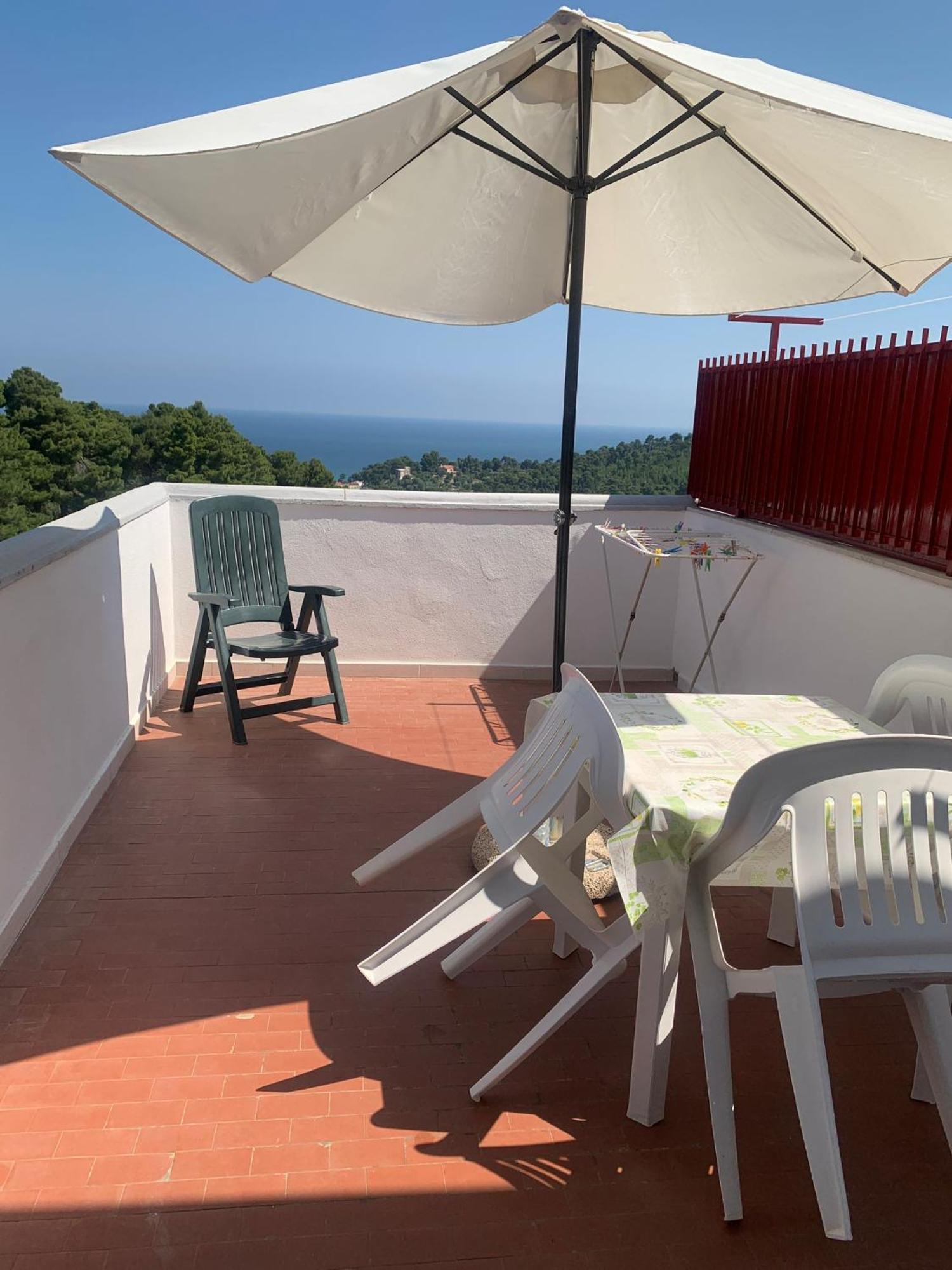 Villa Pineta San Menaio Exteriör bild